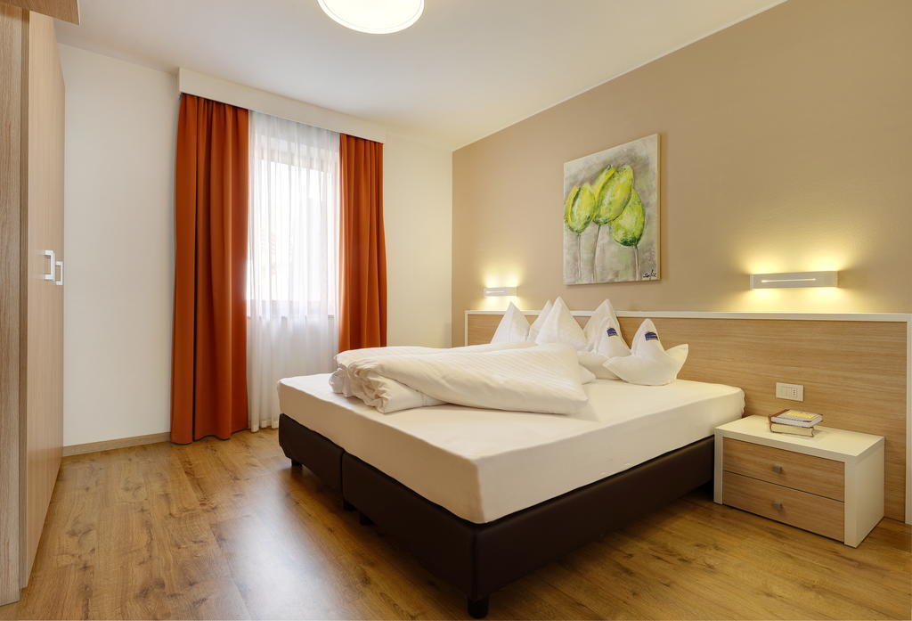 Apartments Schneider Lutago Δωμάτιο φωτογραφία